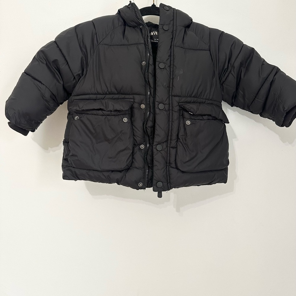 Zara 3-4T puffer coat black outdoors boy winter